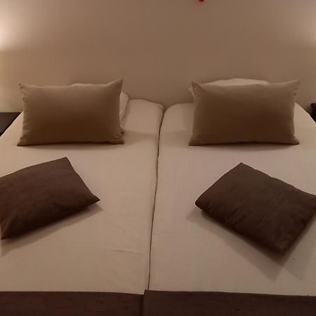 Hebergement Confort Comfortlogies La Fontanella La-Roche-en-Ardenne Bagian luar foto